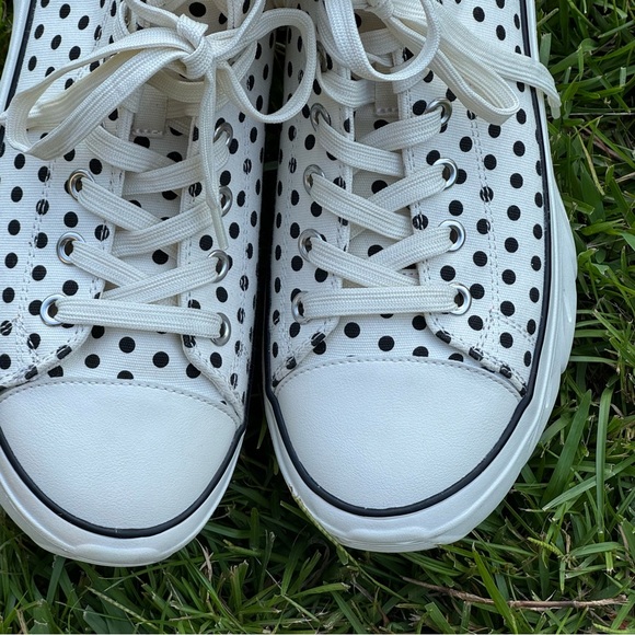 Skechers JGOLDCROWN Dripping Heart Polka Dots Funky Street High Tops Shoes 10 - Picture 4 of 14